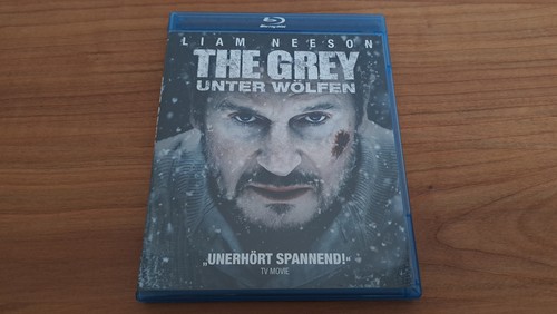 The grey unter wölfen - -,